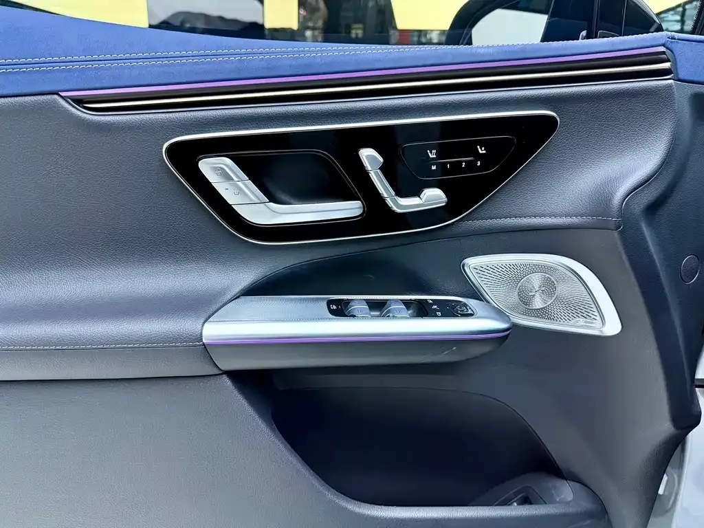 Mercedes-Benz EQE SUV 2023 из CN, фото 6