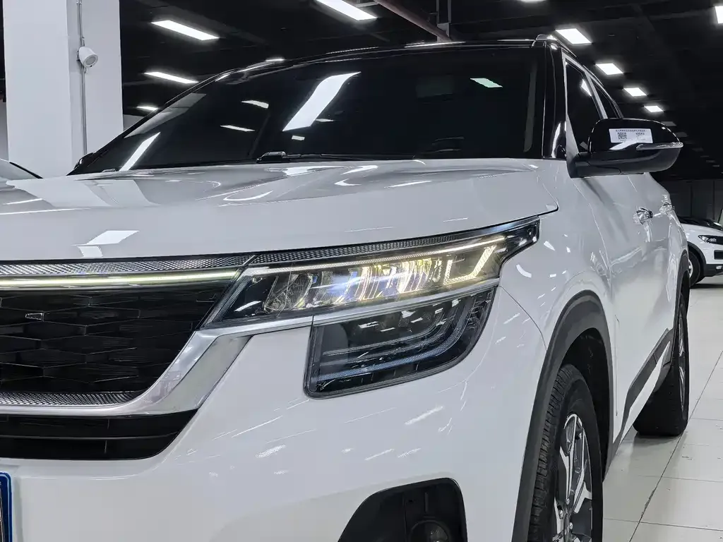 Kia KX3 — фото 6