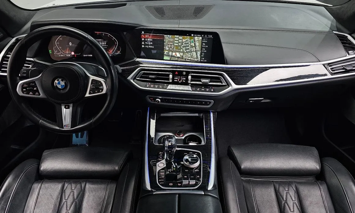 BMW X7 2021 из KR, фото 7