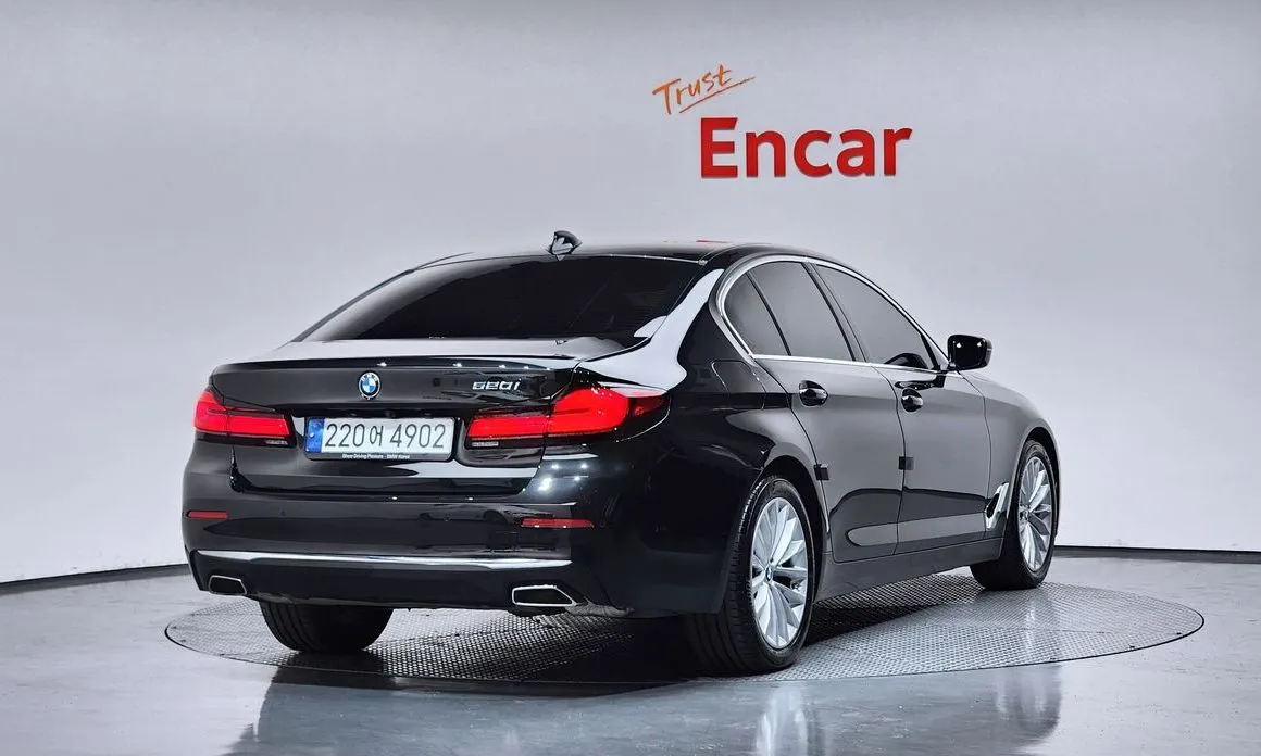 BMW 5-Series 2023 из KR, фото 5