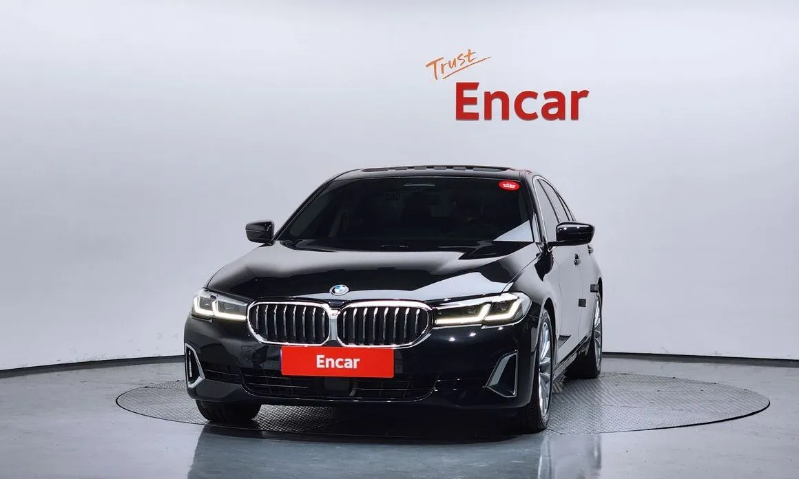 BMW 5-Series 2023 из KR, фото 2