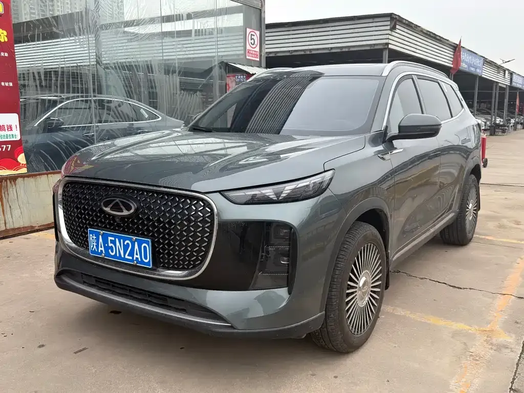 Chery Tiggo 8 PLUS — фото 1