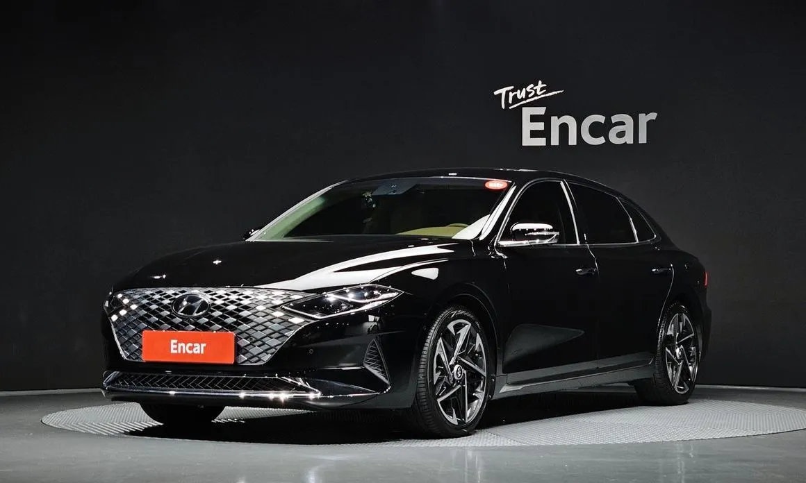 Hyundai Grandeur — фото 1