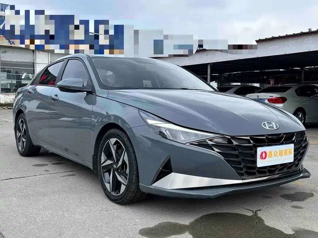 Hyundai Elantra — фото 4