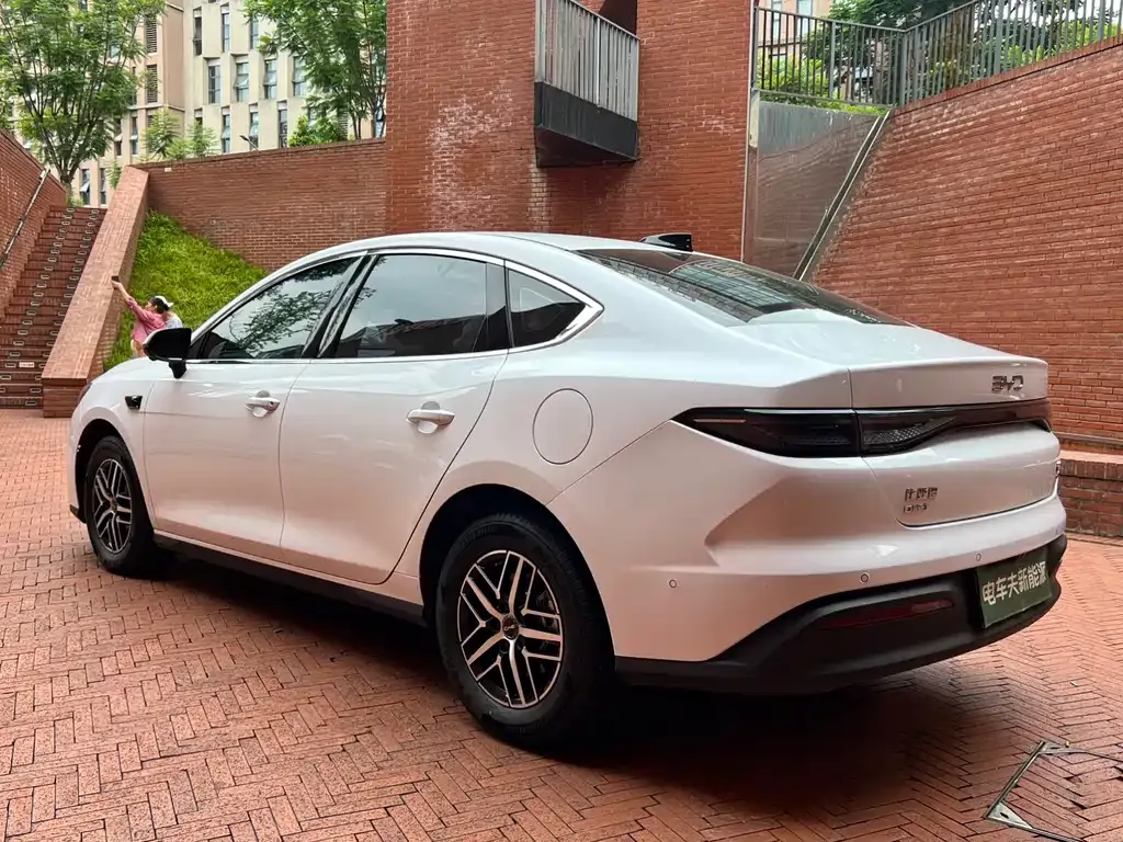 BYD Seal 05 DM-i 2025 из CN, фото 9