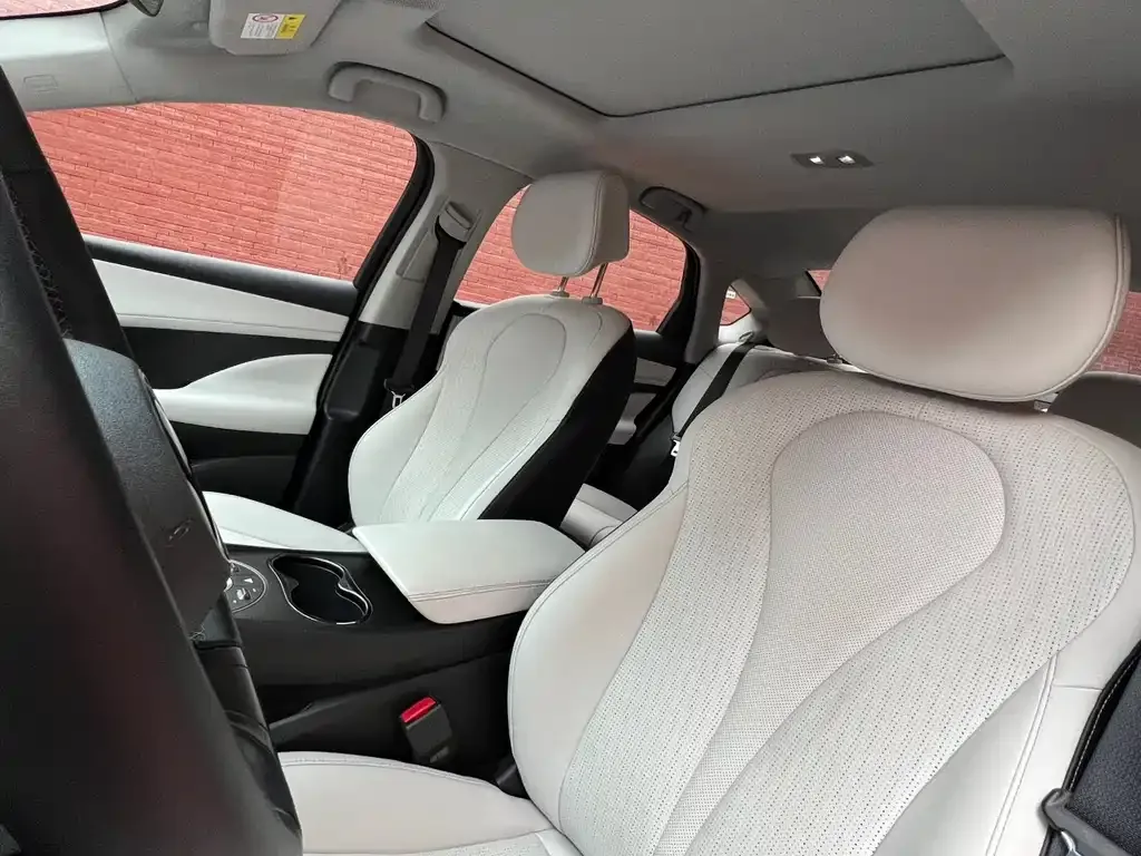 BYD Seal 05 DM-i 2025 из CN, фото 5