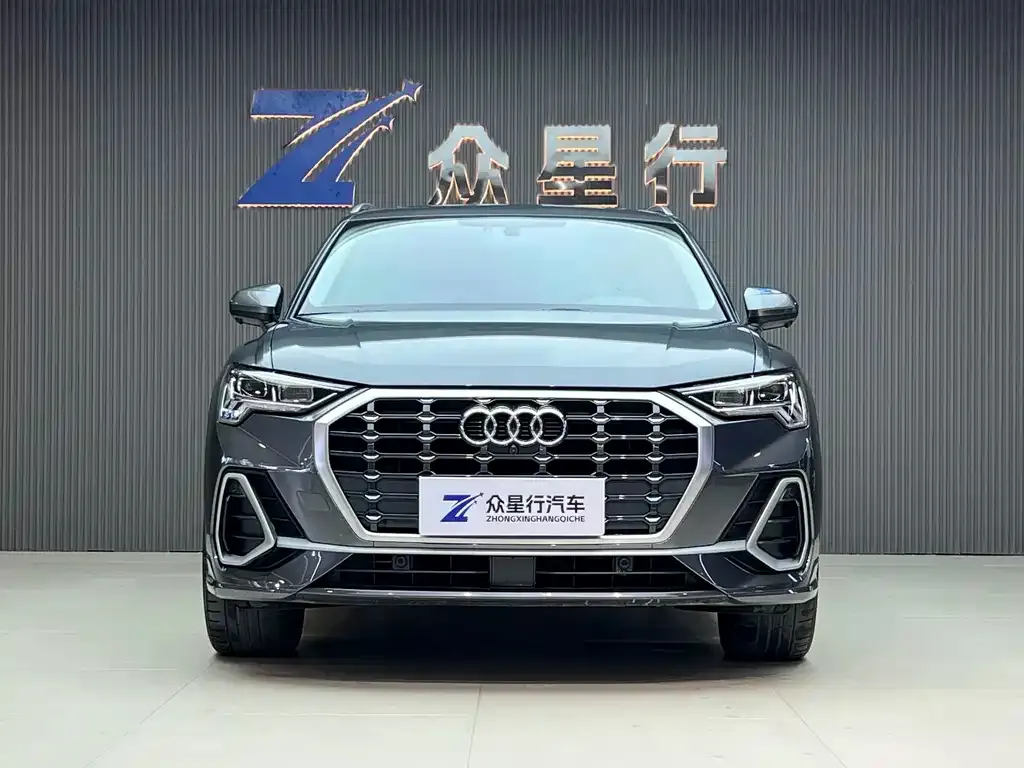 Audi Q3 — фото 4