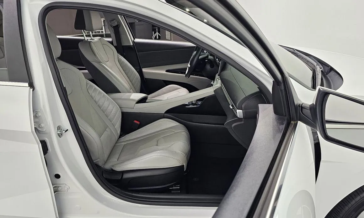 Hyundai AVANTE 2021 из KR, фото 9