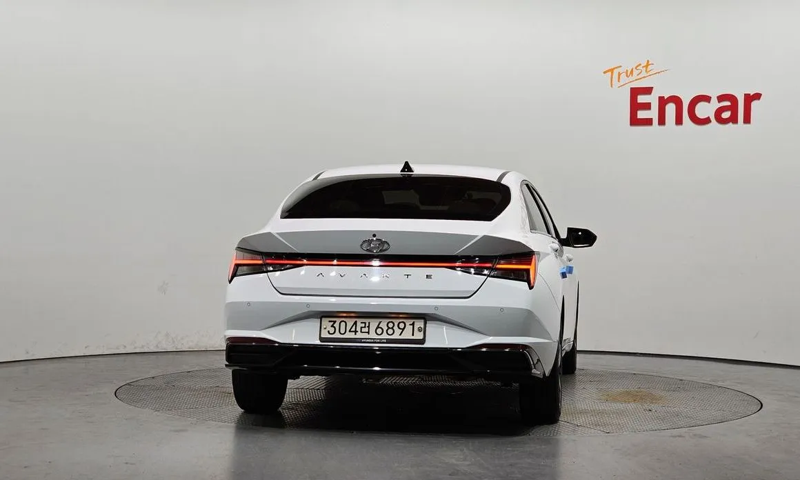Hyundai AVANTE 2021 из KR, фото 3