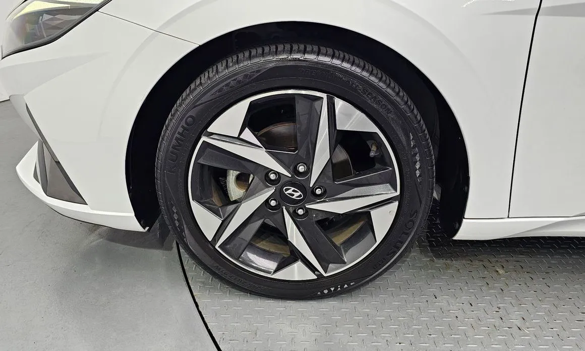 Hyundai AVANTE 2021 из KR, фото 7
