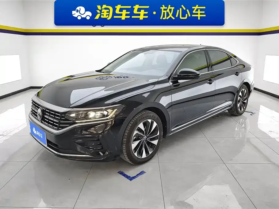 Volkswagen Passat — фото 1