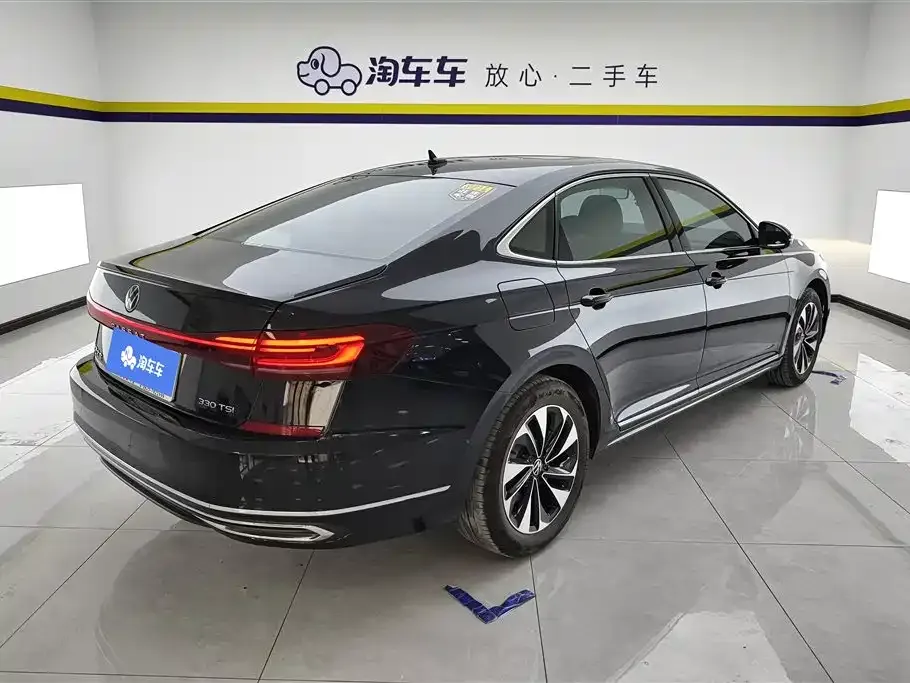 Volkswagen Passat — фото 2