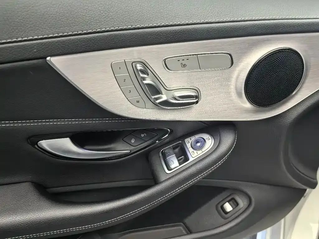 Mercedes-Benz C-Class (Import) — фото 3