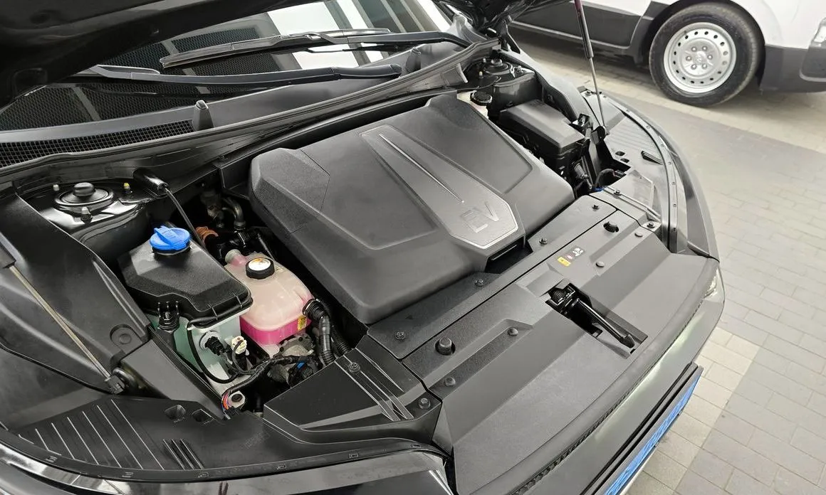 Kia EV6 — фото 9