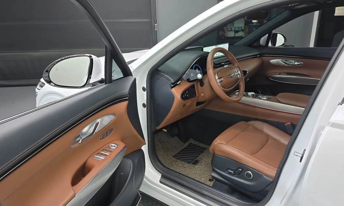 Genesis GV70 2024 из KR, фото 10