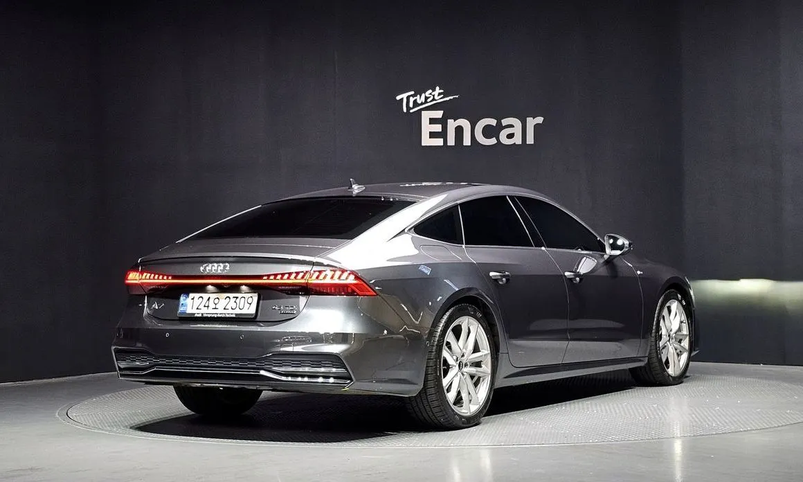 Audi A7 2022 из KR, фото 2