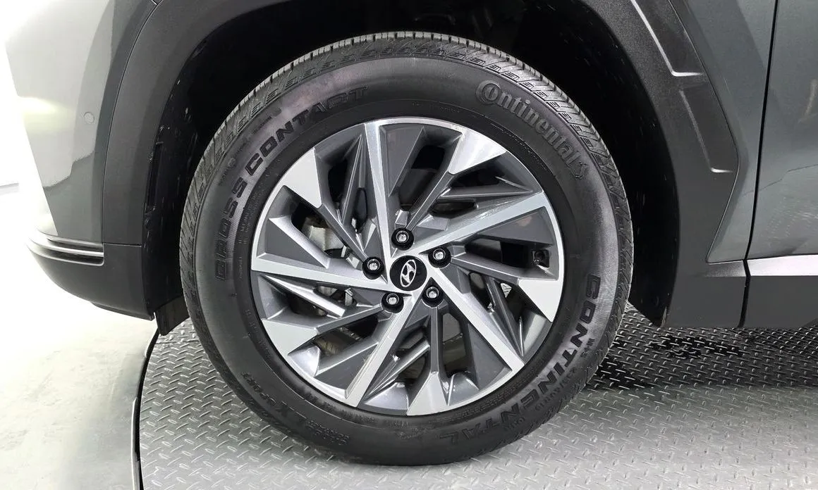 Hyundai Tucson 2023 из KR, фото 8
