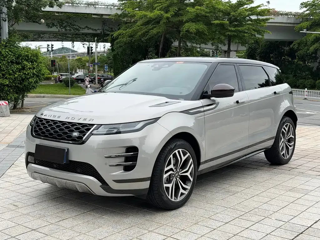 Land Rover Evoque — фото 1