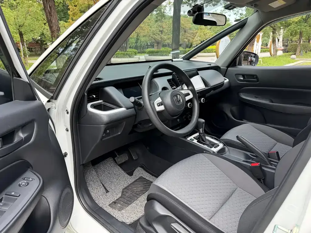 Honda Fit — фото 2