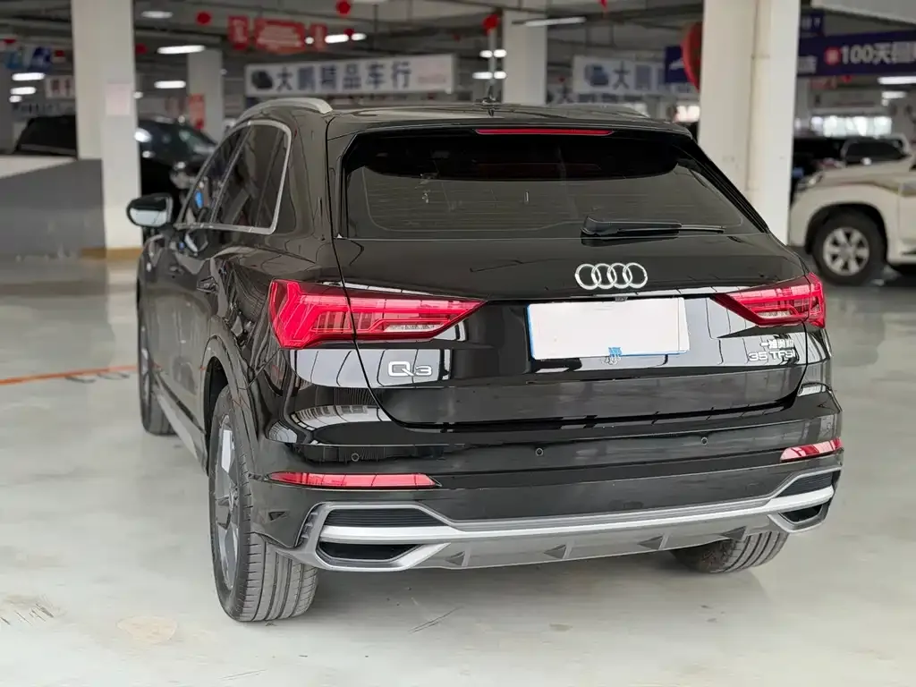 Audi Q3 — фото 3