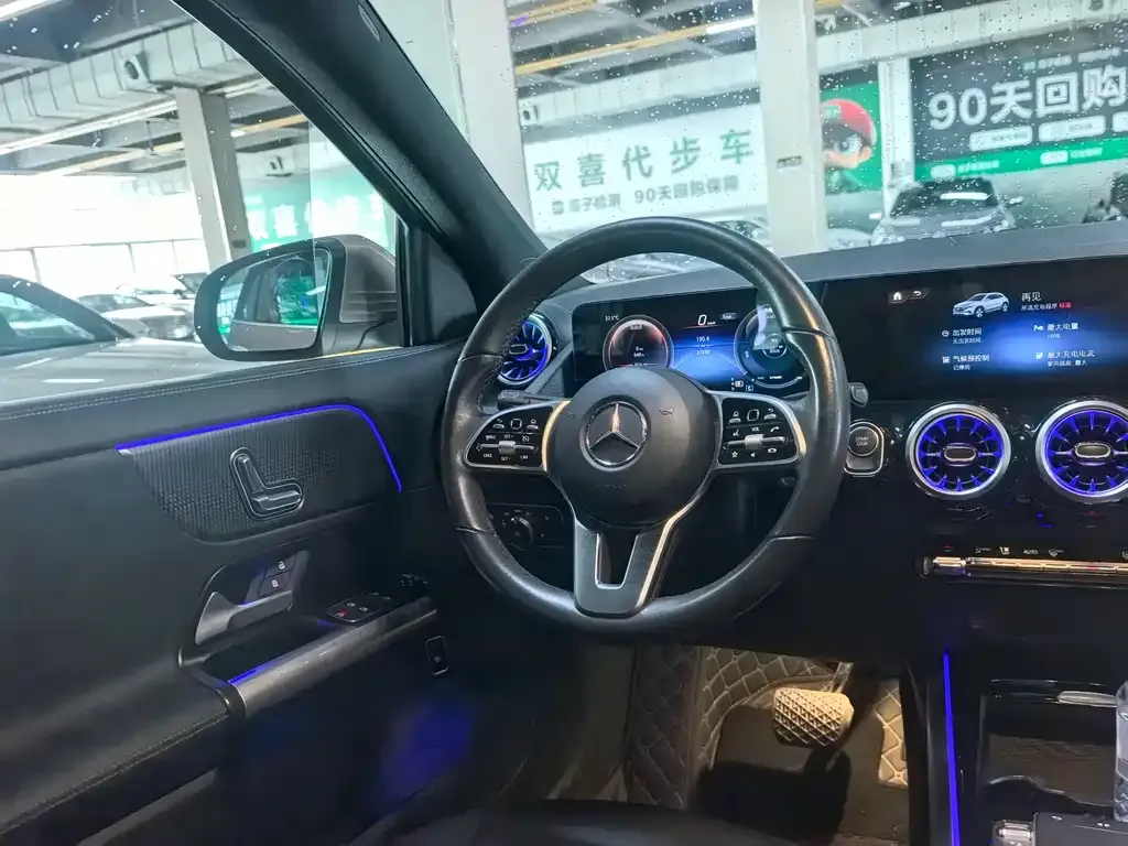 Mercedes-Benz EQA 2024 из CN, фото 8