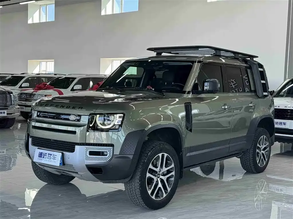 Land Rover Defender — фото 1