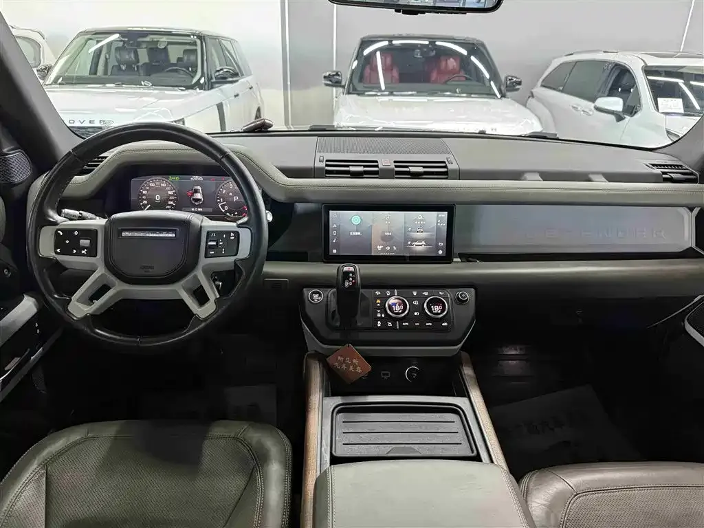 Land Rover Defender — фото 5