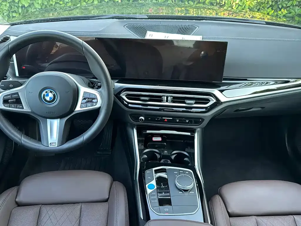 BMW i3 — фото 3