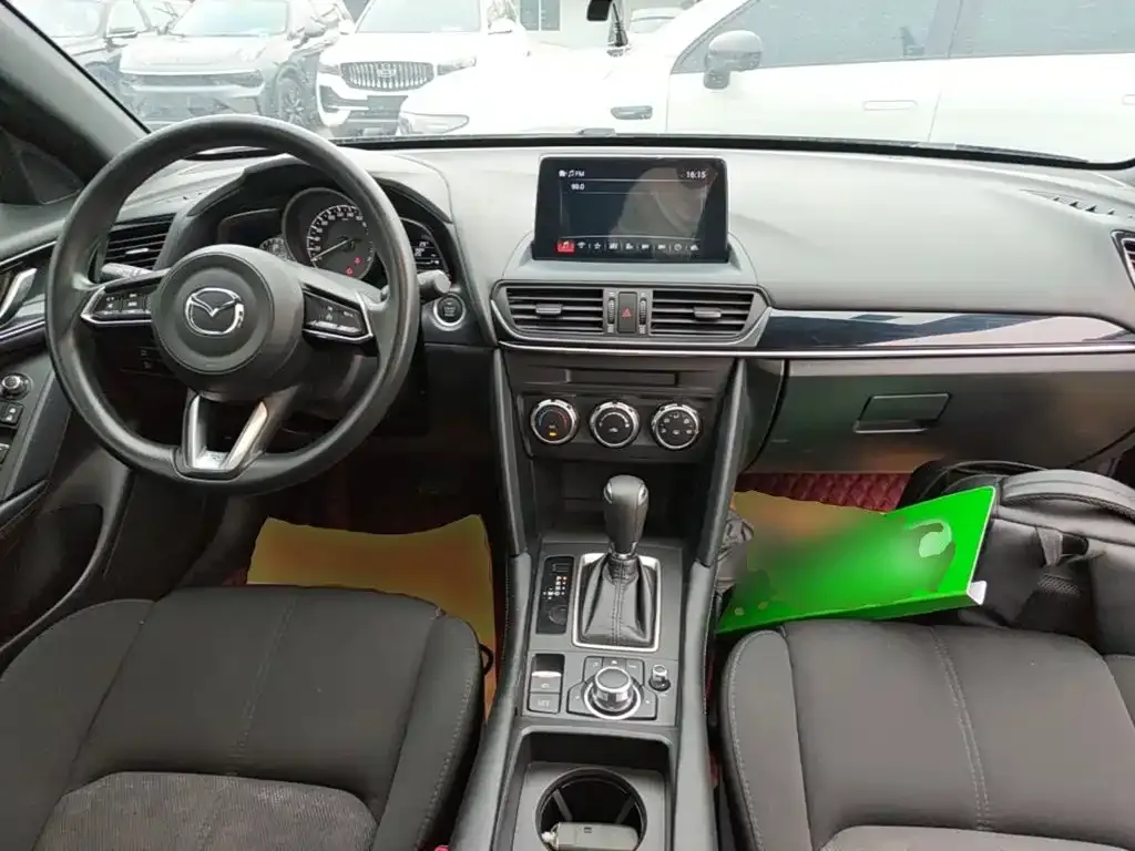 Mazda CX-4 2021 из CN, фото 3