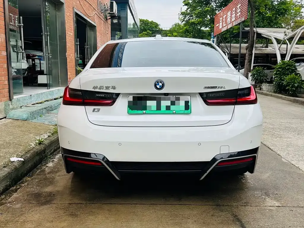 BMW i3 — фото 4