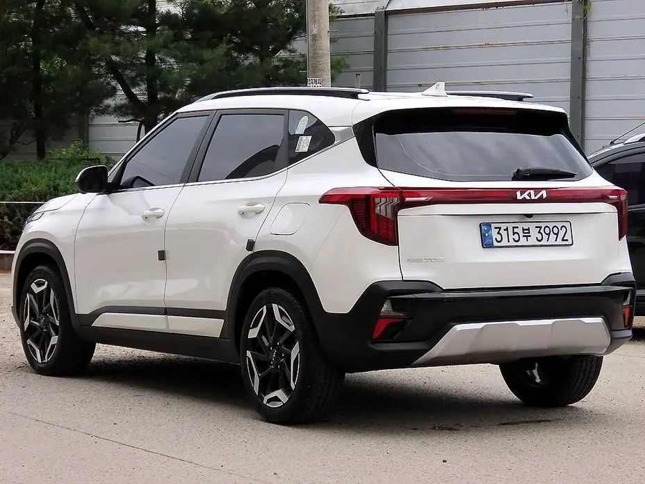 Kia Seltos — фото 4