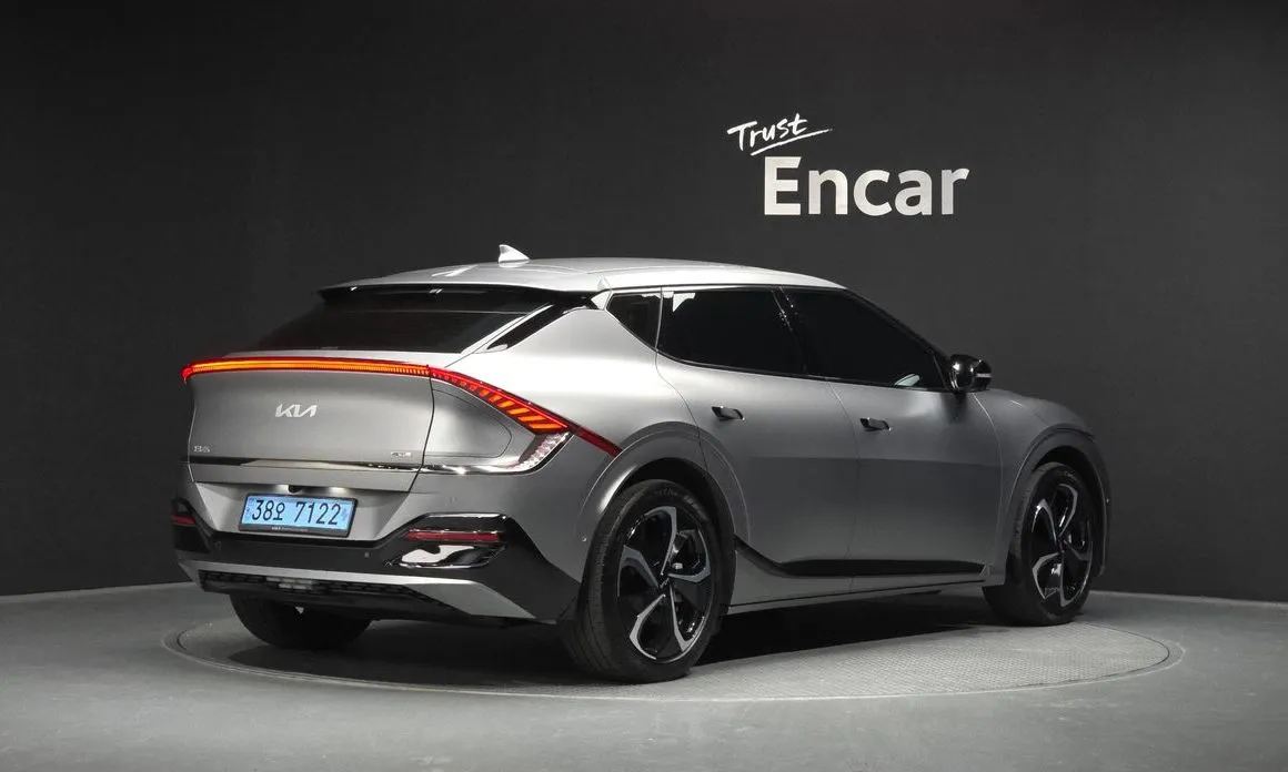Kia EV6 — фото 2