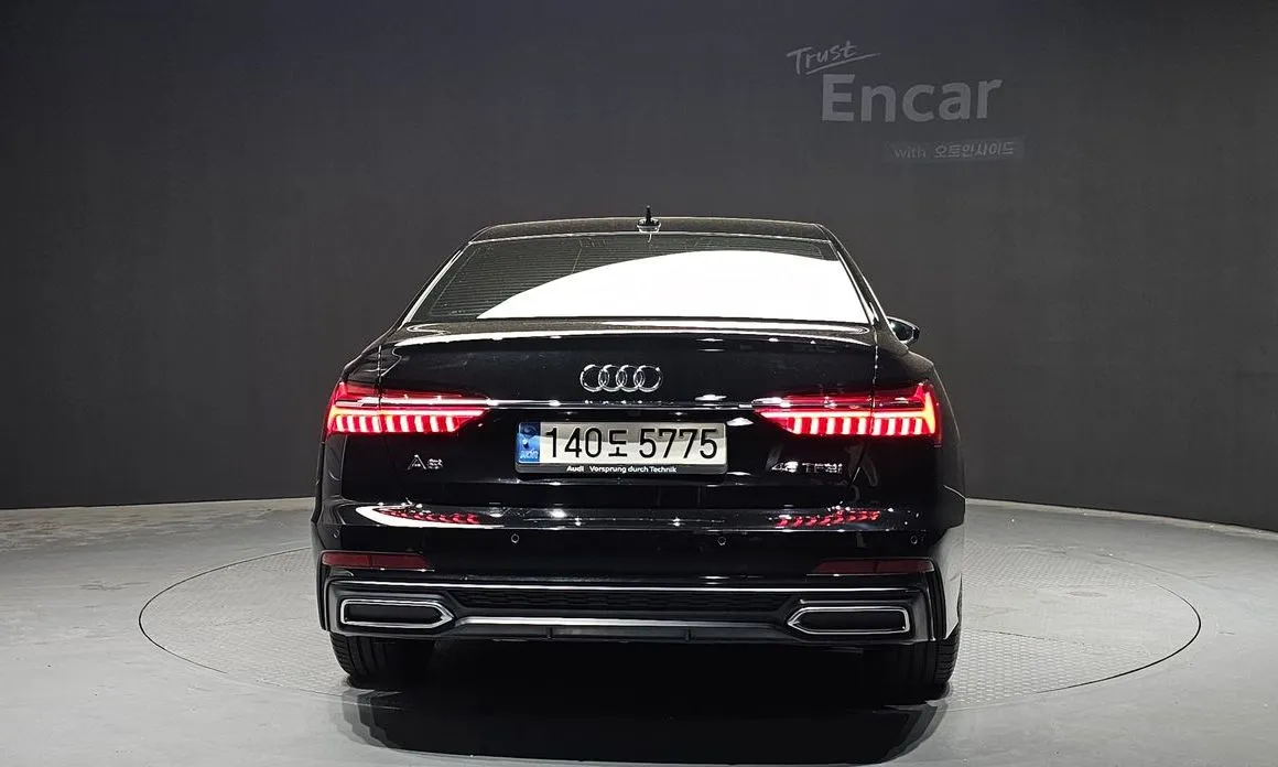 Audi A6 — фото 6