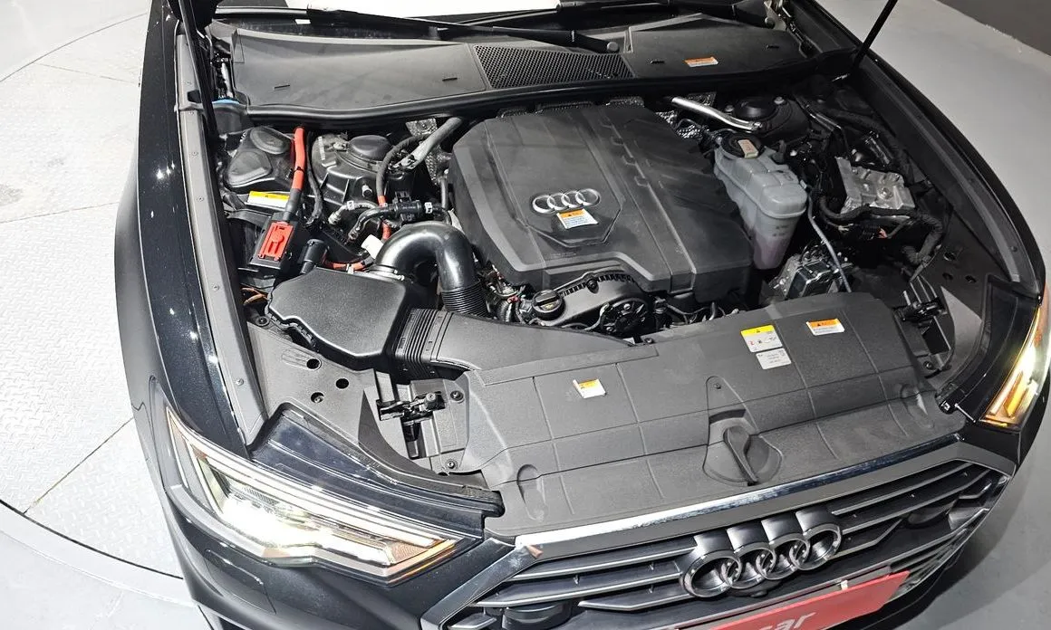 Audi A6 — фото 10