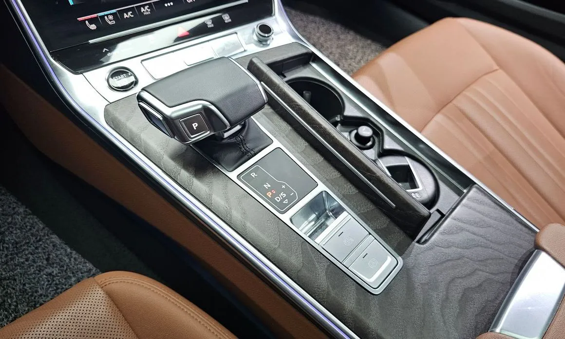 Audi A6 — фото 5