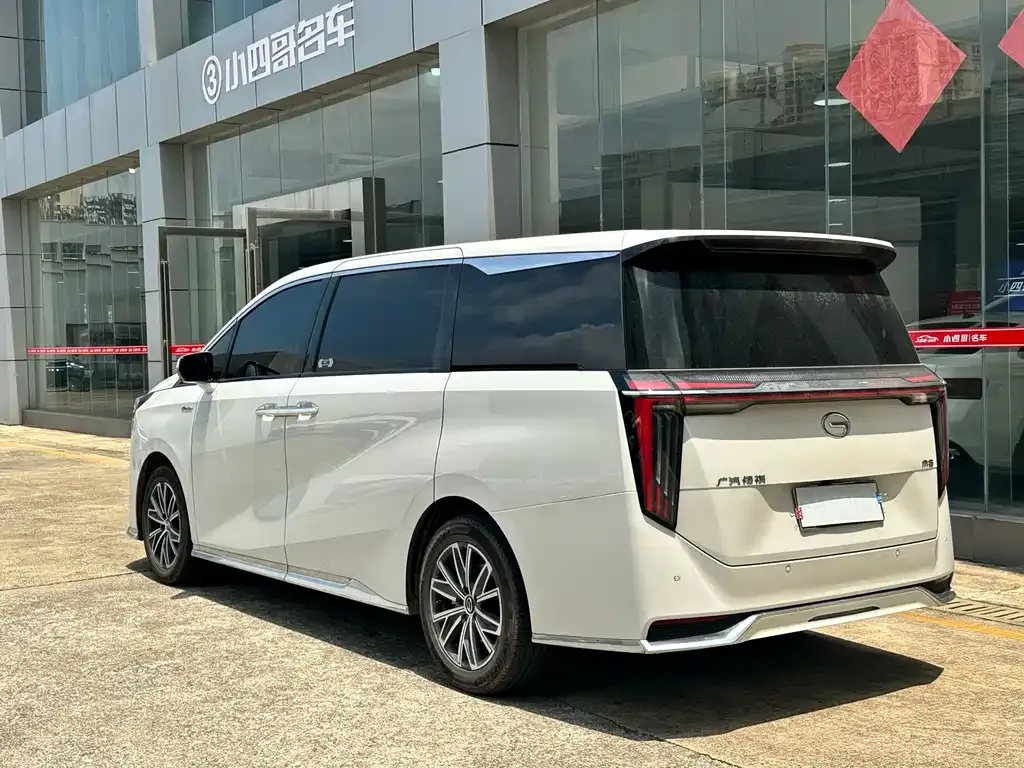 GAC Motor Trumpchi M8 — фото 6