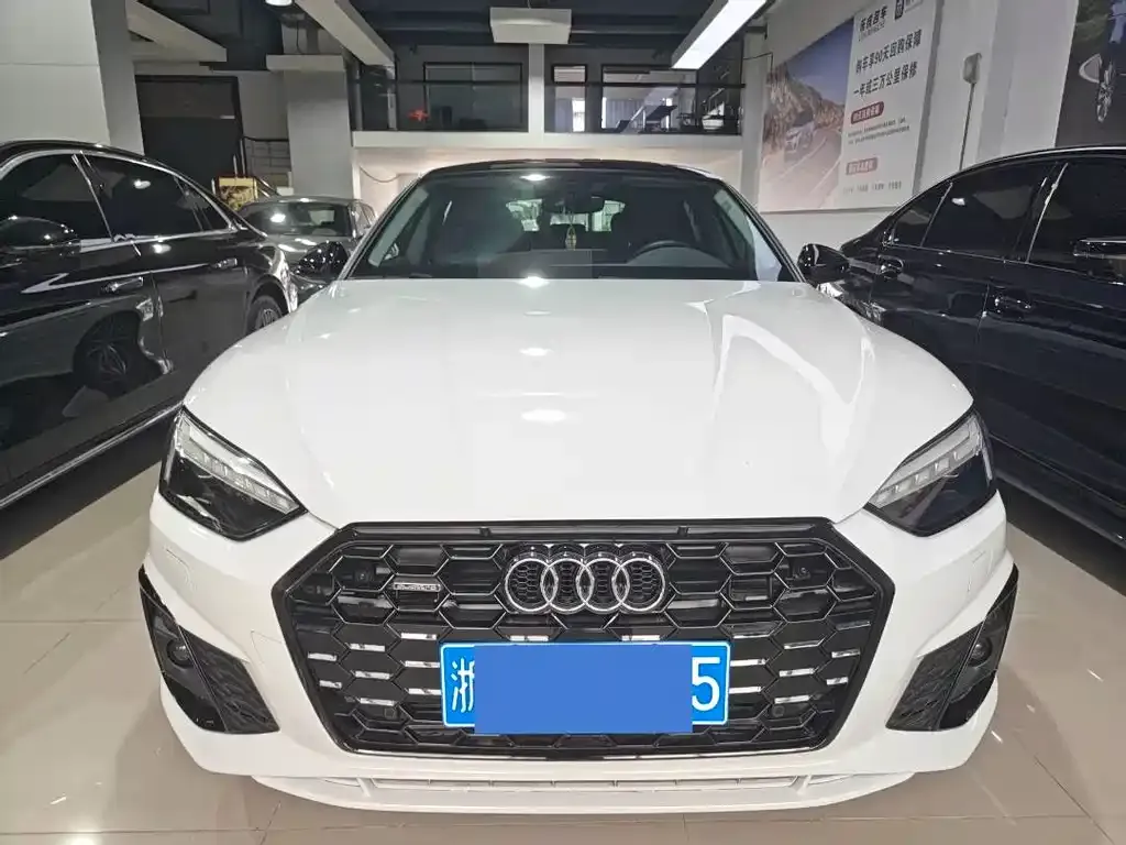 Audi A5 (Import) — фото 3