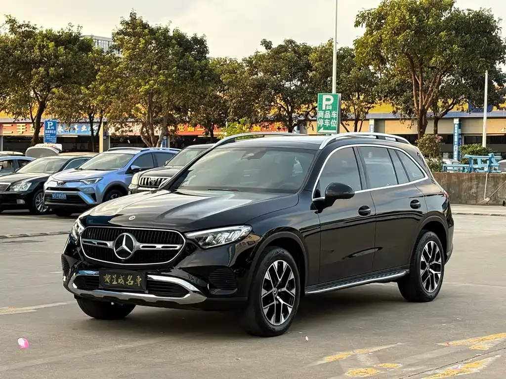 Mercedes-Benz GLC — фото 1
