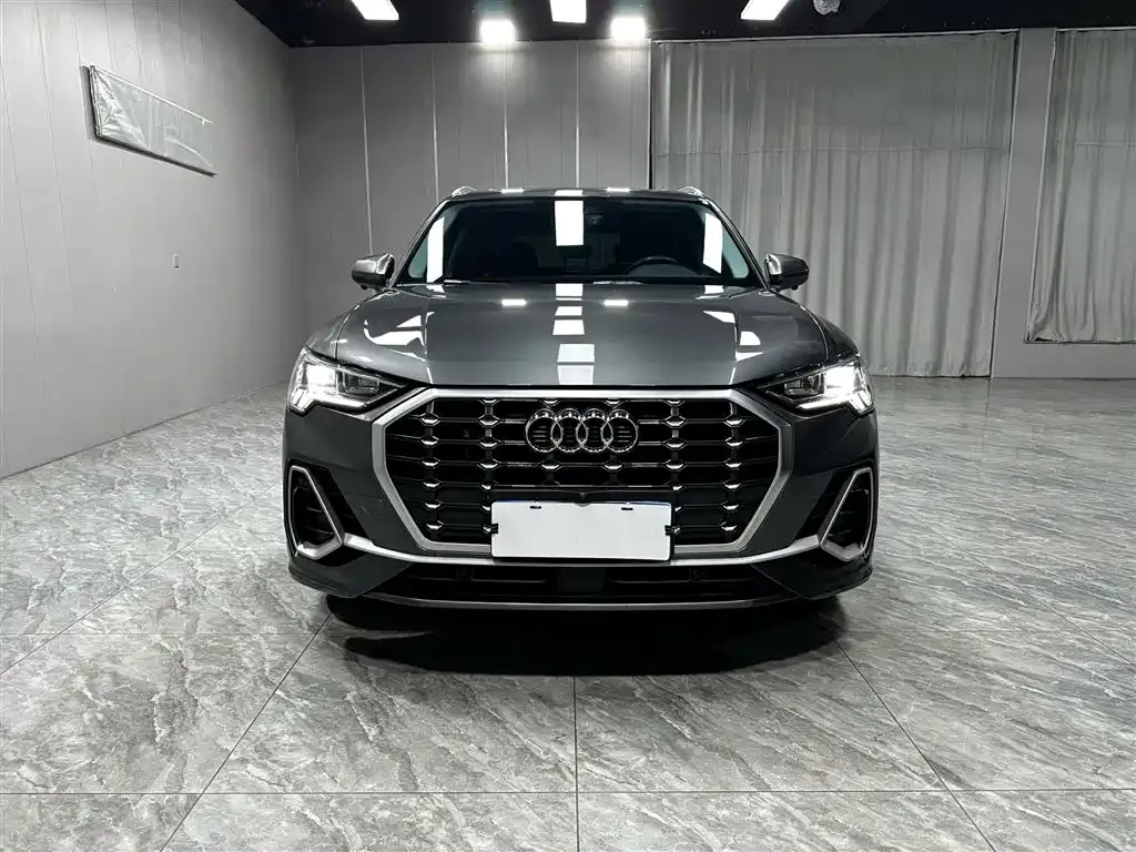 Audi Q3 — фото 4
