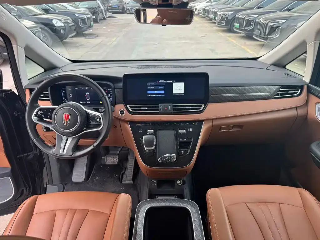 Hongqi HQ9 PHEV 2024 из CN, фото 3