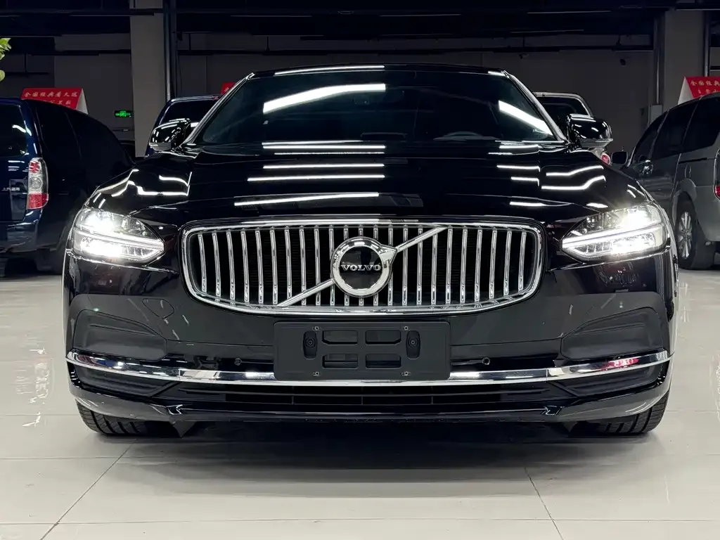 Volvo S90 — фото 2