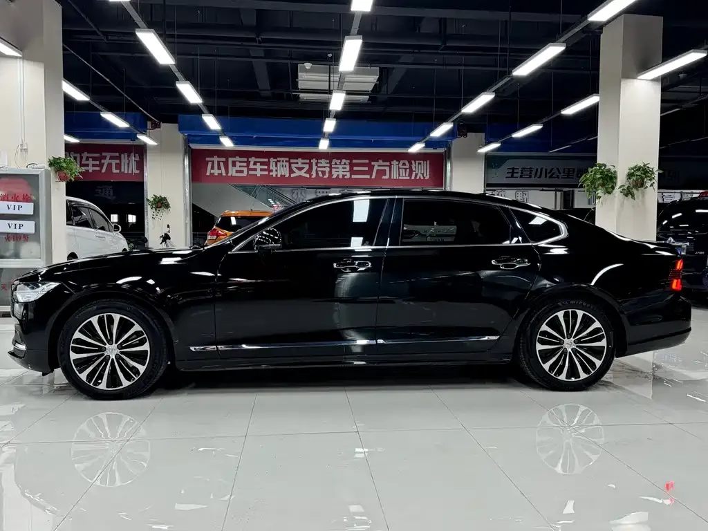 Volvo S90 — фото 4
