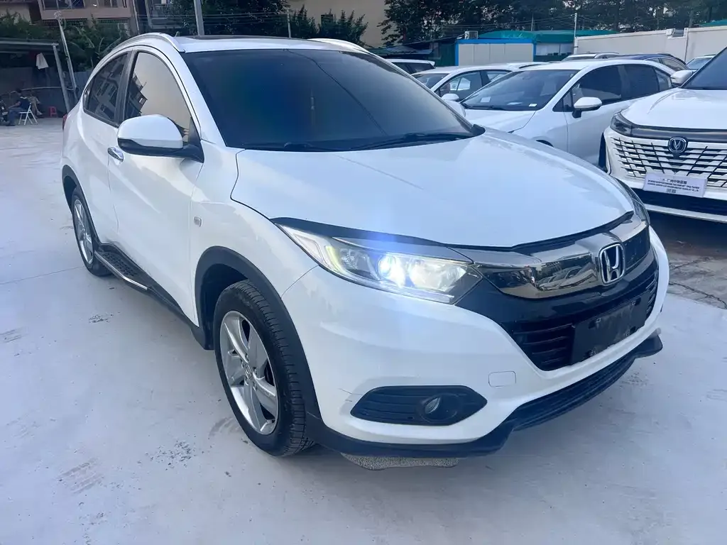 Honda Vezel 2022 из CN, фото 5