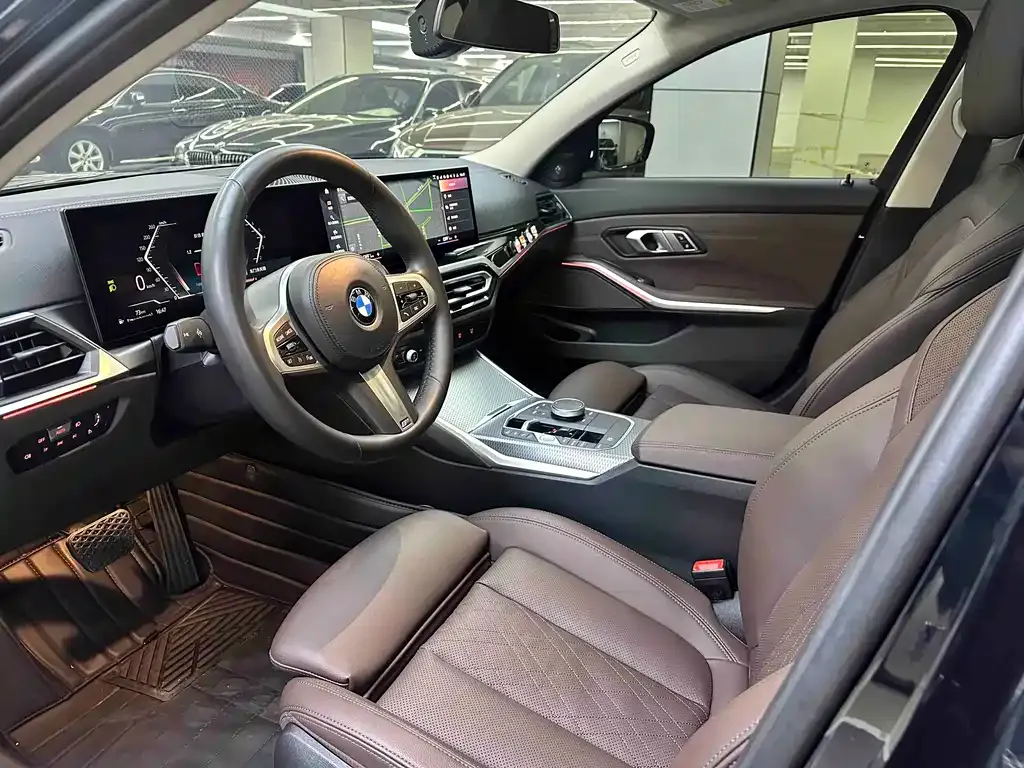 BMW 3 Series 2023 из CN, фото 5