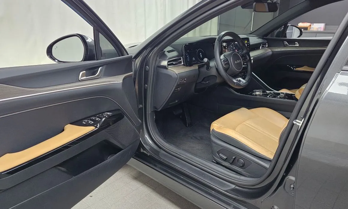 Kia K5 2023 из KR, фото 5