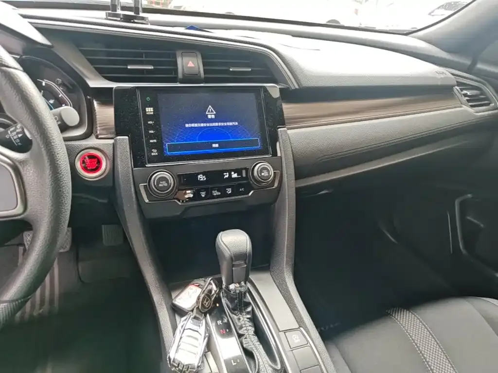 Honda Civic — фото 6