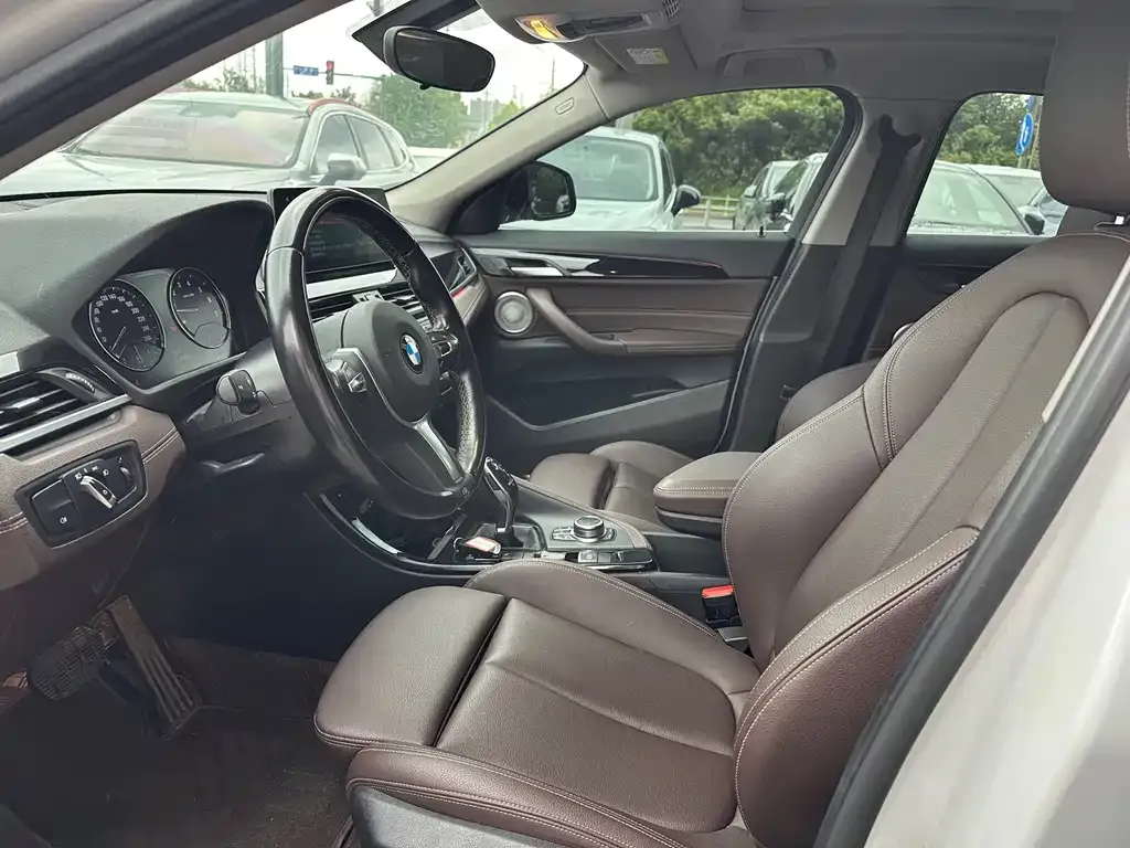 BMW X2 2023 из CN, фото 2