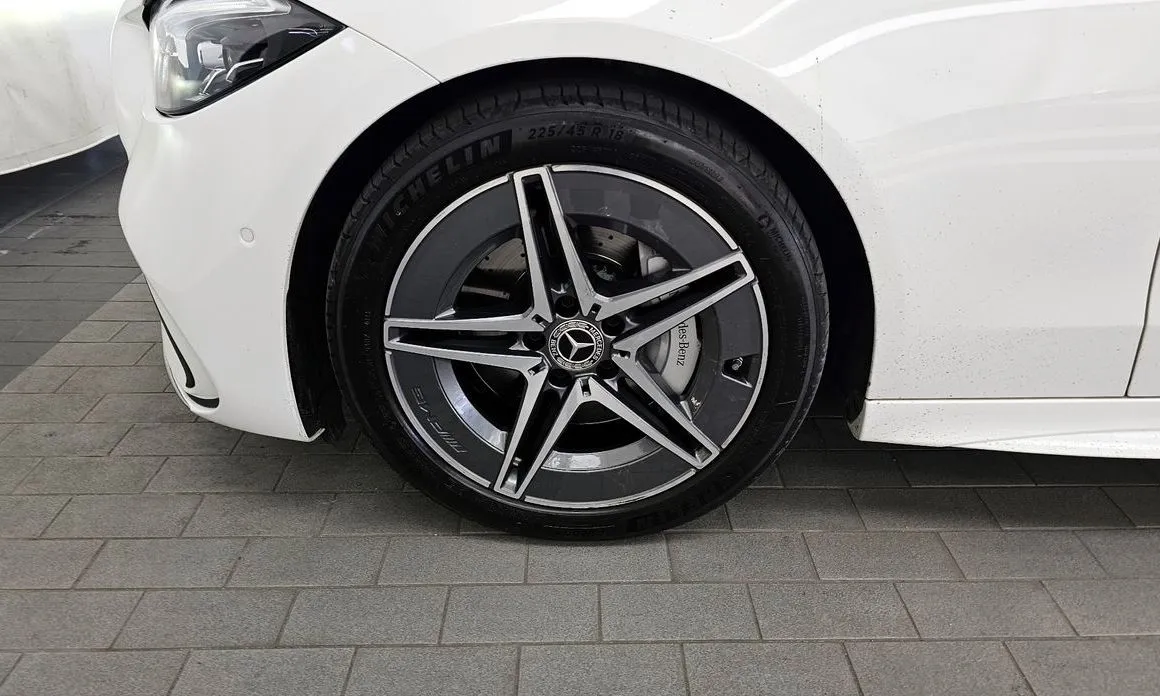 Mercedes-Benz C-Class 2024 из KR, фото 9