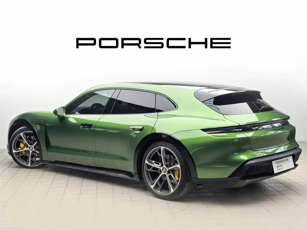 Porsche Taycan — фото 8