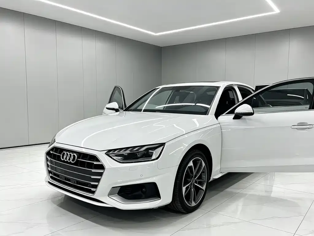 Audi A4L — фото 7